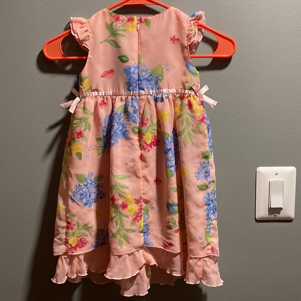 BRAND NEW GIRLS DRESS SIZE 3 T! NWOT! SMOKE FREE HOME! - Picture 3 of 3